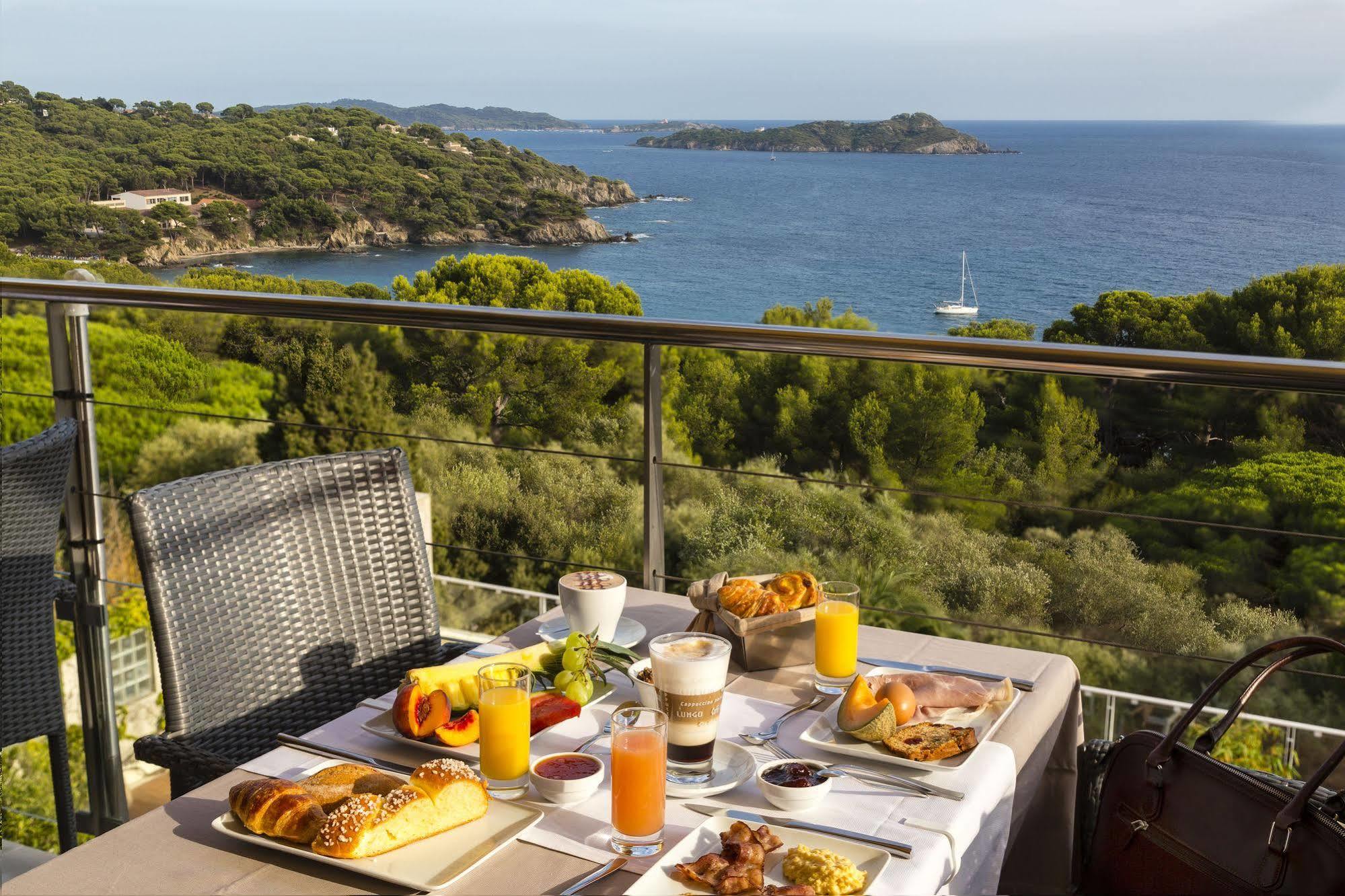 Hotel Provencal Hyères Eksteriør bilde